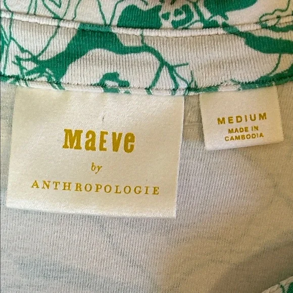 Anthropologie Maeve green white floral ruched button front cropped top size M - Picture 9 of 14